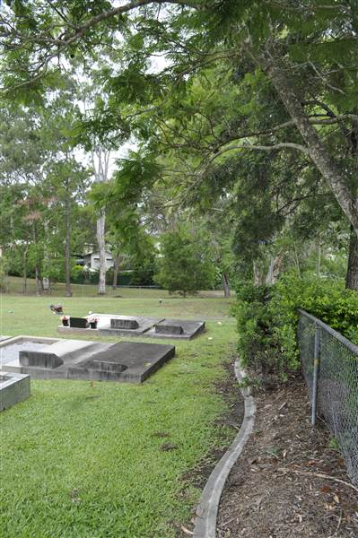 Nerang Cemetery (29/01/2014)