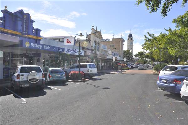 Bundaberg - City Streetscapes (27/05/2014)