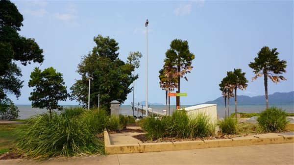 Cardwell - Coastline & Jetty (21/11/2019 - Credits: © Karen Jones)
