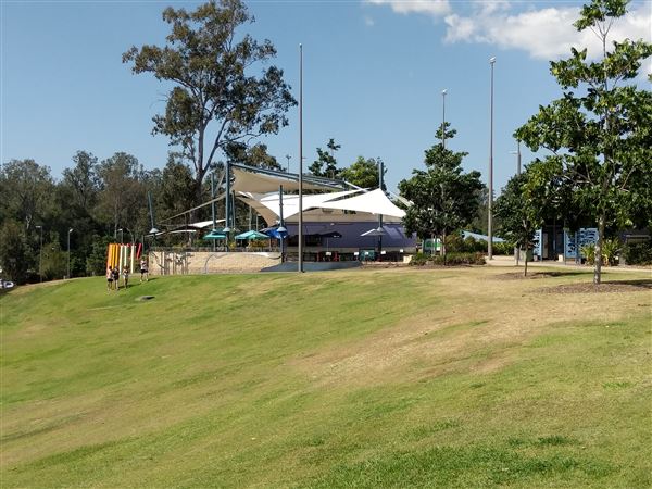 Parkland on the River - Colleges Crossing Recreation Reserve (20/09/2021 - Credits: Kathryn Metcalfe)