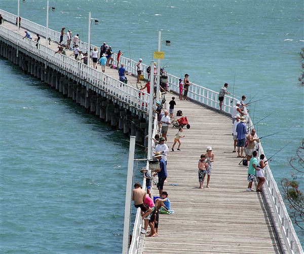 Urangan Pier Hervey Bay (7/05/2009)