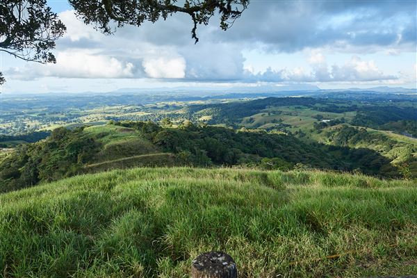 Millaa Millaa Lookout (5/12/2022 - Credits: John de Rooy, Atherton Tableland Photography)