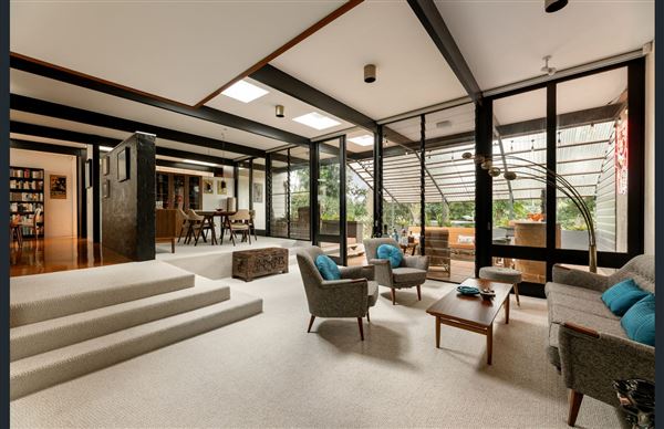 Petersen House - Mid-Century Modern (1/03/2025 - Credits: realestate.com.au)