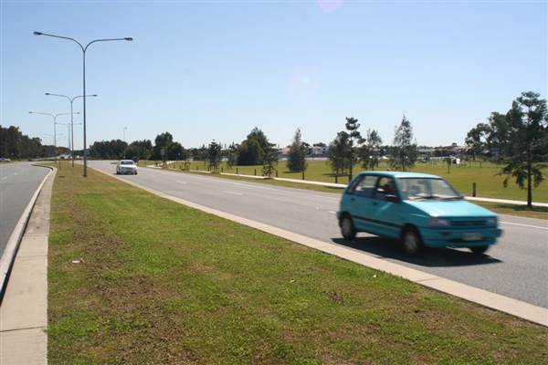 Robina Parkway (2/09/2013)
