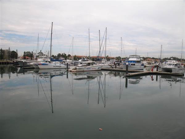 Raby Bay Marina (9/10/2007)