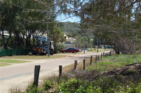 Rose Bay (Bowen) (8/11/2006)