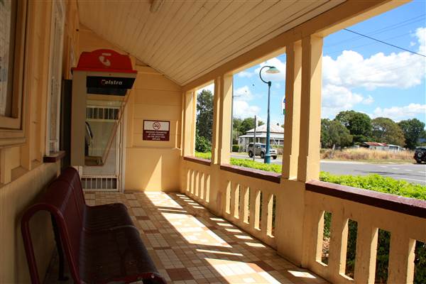 Rosewood Train Station (20/03/2014 - Credits: Dugald McMaster)
