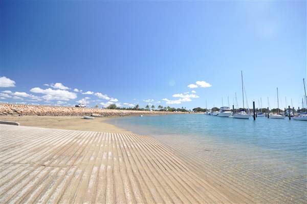 Bowen Marina (22/07/2014 - Credits: Angus Ledgerwood)