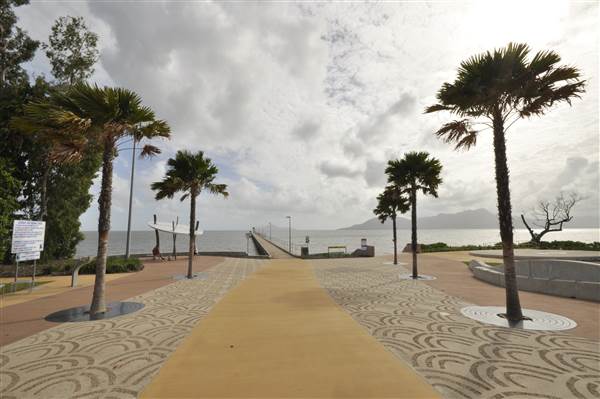 Cardwell - Coastline & Jetty (13/01/2015 - Credits: Angus Ledgerwood)