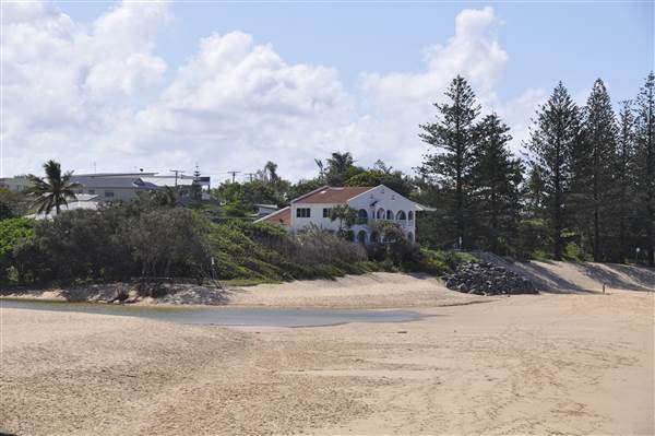 Moffat Beach (12/03/2015 - Credits: Angus Ledgerwood)