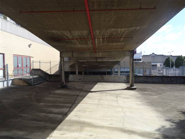 Ipswich Health Plaza Parkade (24/06/2015)