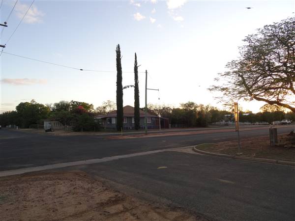 Longreach Township (8/07/2015 - Credits: Neil McGegor)