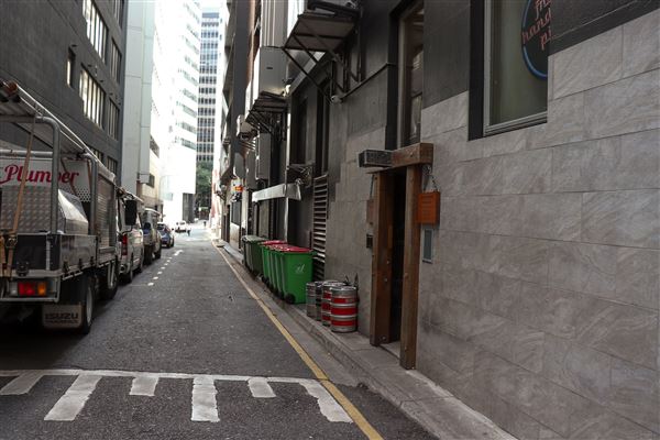 Eagle Lane (18/04/2023 - Credits: Screen Queensland)