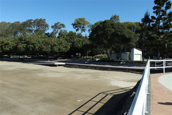 Shorncliffe Pier (11/05/2023 - Credits: Screen Queensland)